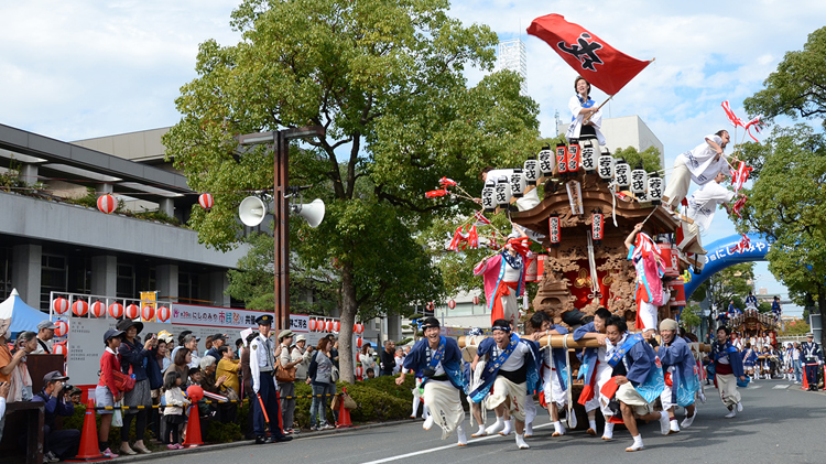 写真：にしのみや市民祭り