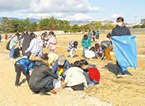 写真：甲子園浜クリーン大作戦