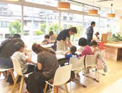 写真：親子ミニ四駆体験教室