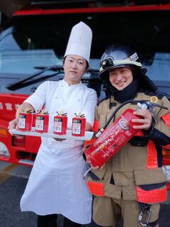 消火器ケーキラベル