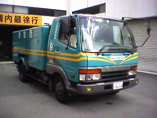 高圧洗浄車