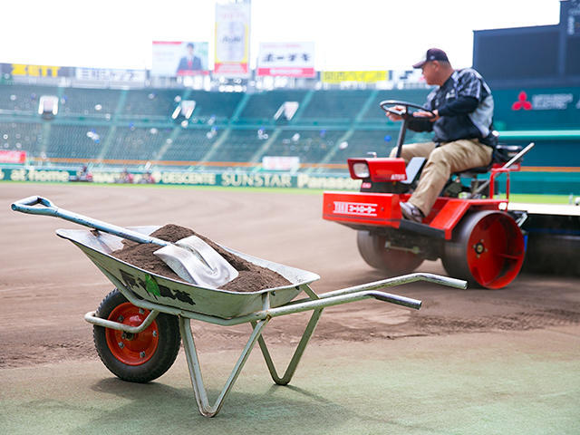 阪神園芸グラウンドカー