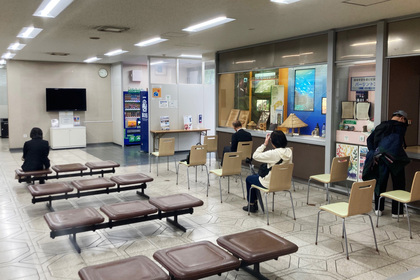 市役所本庁舎1階広報コーナー